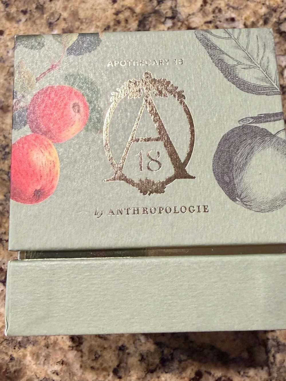 ANTHROPOLGIE NWT Apothecary 18 Spice Orchard Woods Boxed Glass Candle